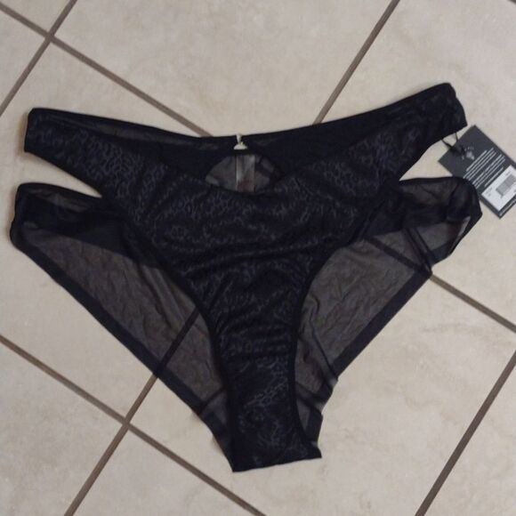 NWT Thistle and Spire Prowess brief panties leopard print black Satin size 3X - Picture 2 of 12